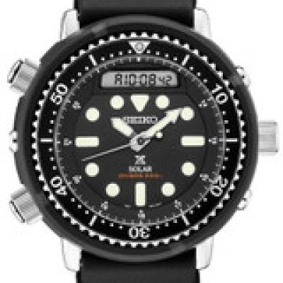 Seiko "Arnie" Prospex Tuna Dive Watch with Solar Movement and 47.5mm Case