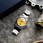 Cadola Lydden Hill Automatic Headlight Yellow Dial