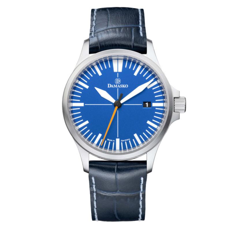Damasko Swiss DS30 Blue Dial Automatic Watch with a 39mm Bead-Blasted Submarine Steel Case