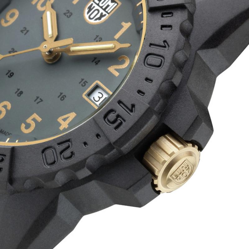 Luminox Navy SEAL 3500 Tritium Dive Watch